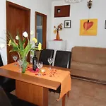 Apartment With Parking Space - 12721 Vodice