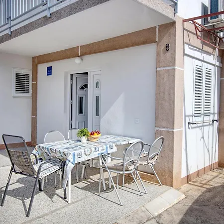 With Parking Space - 12721 아파트 *