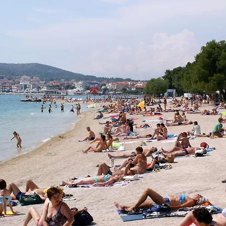 아파트 With Parking Space - 12721