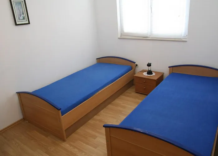 With Parking Space - 12721 Apartman Vodice